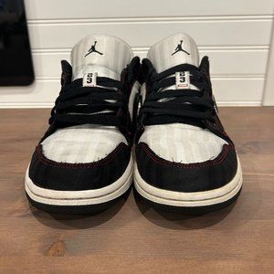 Nike Jordan 1 Low SE Utility White Black Red Size Womens 10